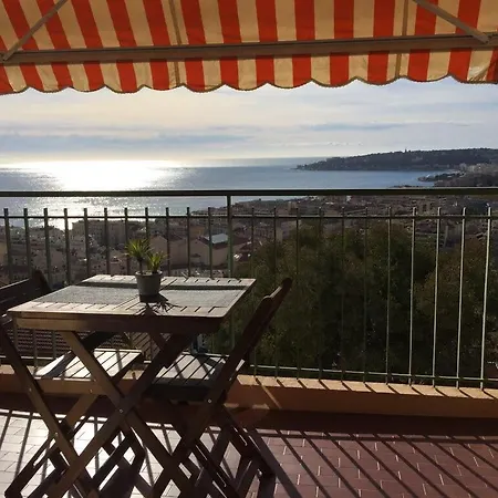 Vue 2 Pieces Apartment Menton